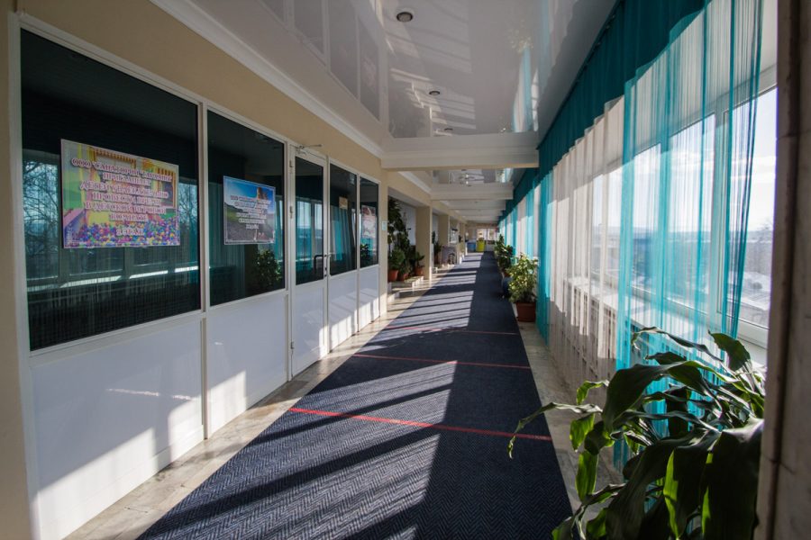 Теплый переход между корпусами в санатории Тарханы город Пятигорск - фотография